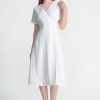 Đầm Trắng Dáng Wrap Cổ Tim FWDR25SS17C